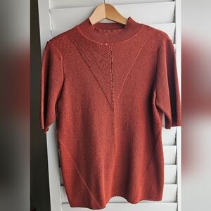 CYRUS Knit Top Mock Neck Sweater Short Sleeve Burnt Brown Ryon size L